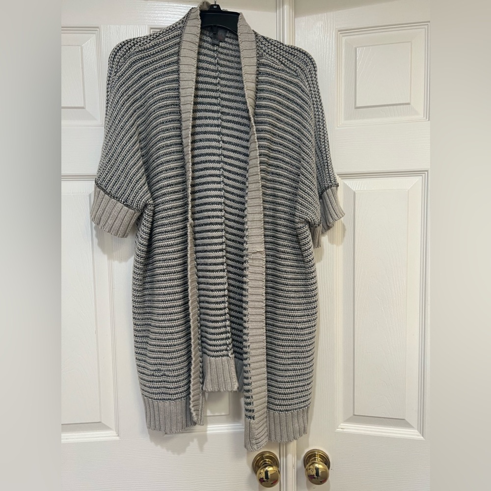 Fluent Life Open Ribbed Knit metallic chain around Cardigan. Utility size XL